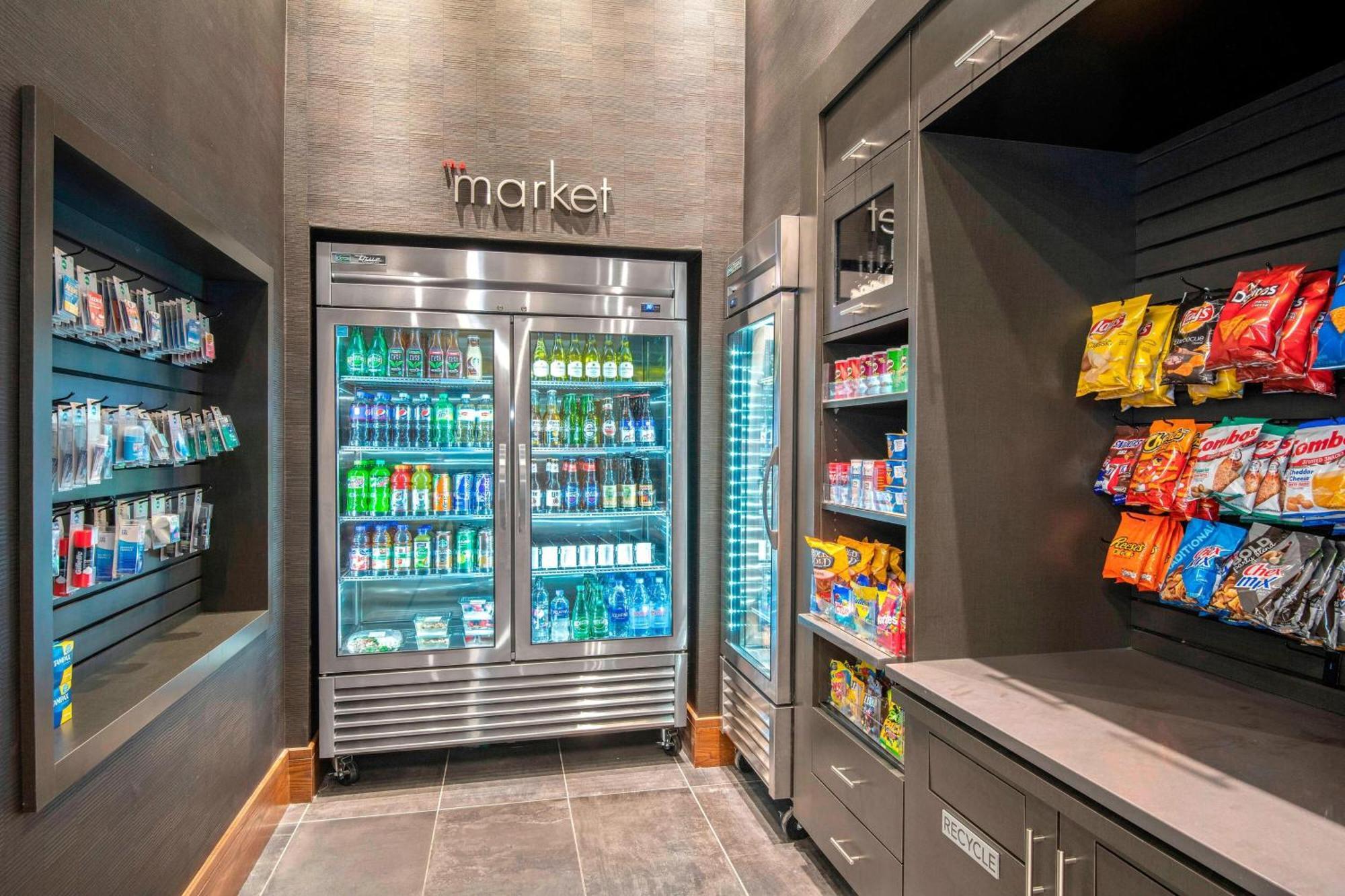 罗利卡里万怡酒店 卡瑞 外观 照片
